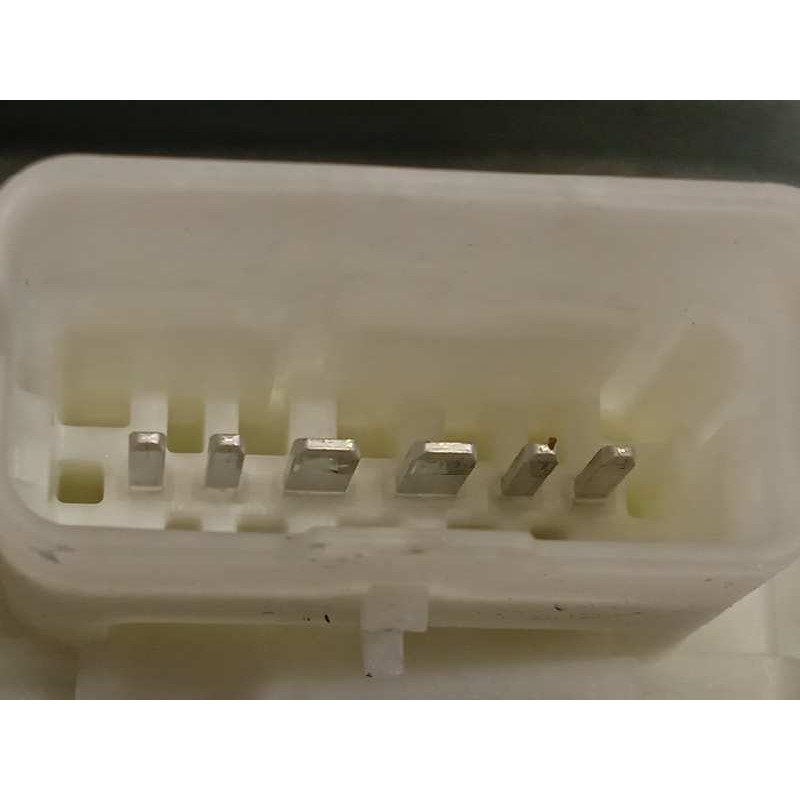 Recambio de elevalunas trasero derecho para nissan qashqai (j11) 1.3 16v cat referencia OEM IAM 82700HV00C  