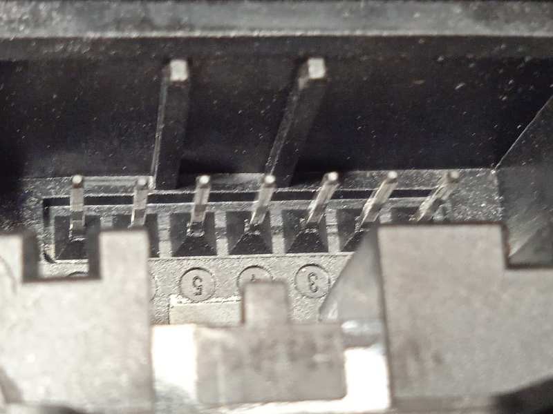 Recambio de cerradura puerta delantera derecha para volkswagen t-roc advance referencia OEM IAM 5TB837016C  