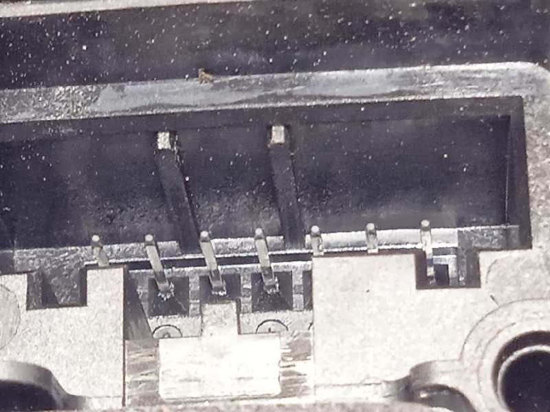 Recambio de cerradura puerta trasera izquierda para volkswagen t-roc advance referencia OEM IAM 5TA839015L  