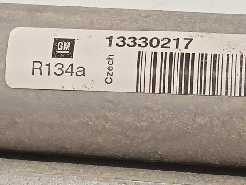 Recambio de condensador / radiador aire acondicionado para opel insignia berlina cosmo referencia OEM IAM 13330217  