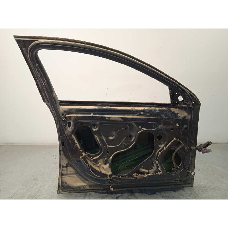 Recambio de puerta delantera izquierda para opel insignia berlina cosmo referencia OEM IAM 22863713  
