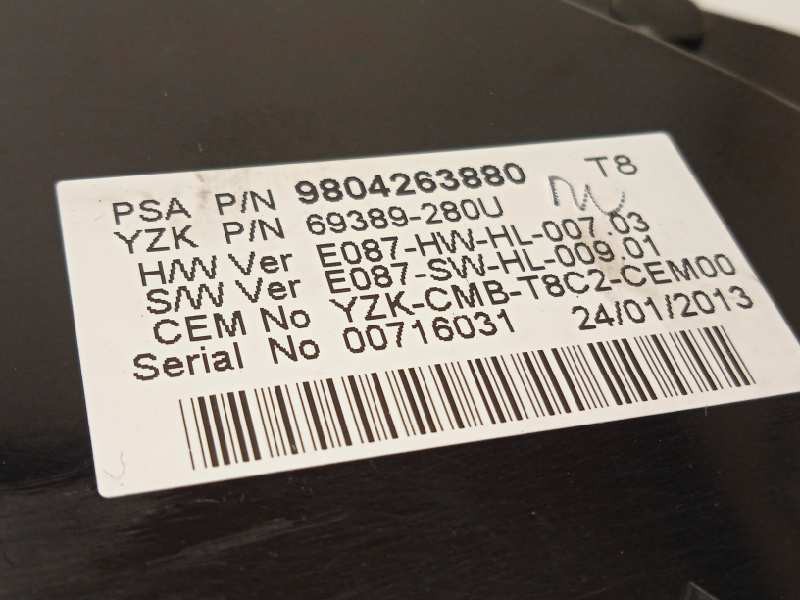 Recambio de cuadro instrumentos para peugeot 5008 allure referencia OEM IAM 9804263880  9677785780