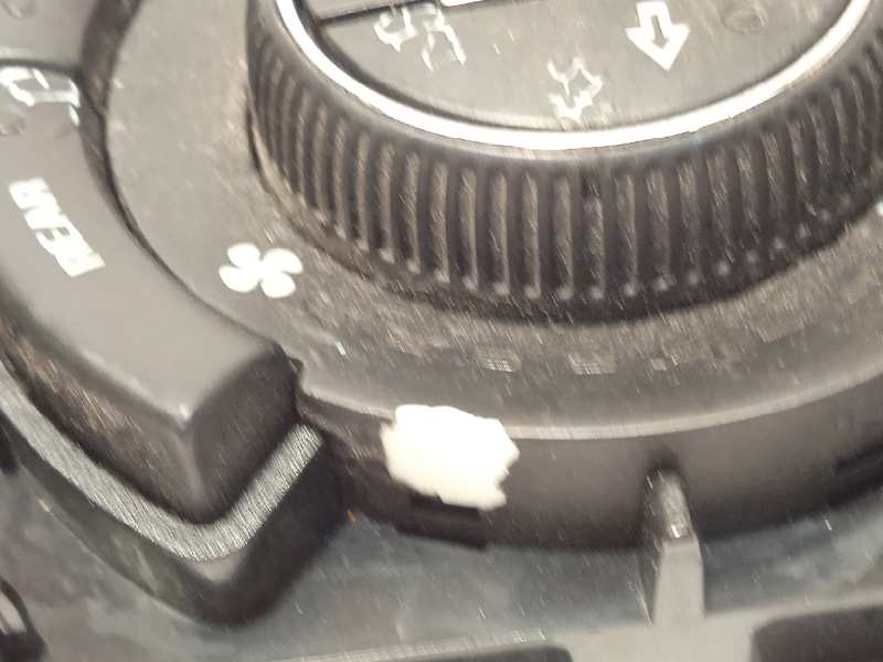 Recambio de mando climatizador para peugeot 5008 allure referencia OEM IAM 96738323XT  6452Y4