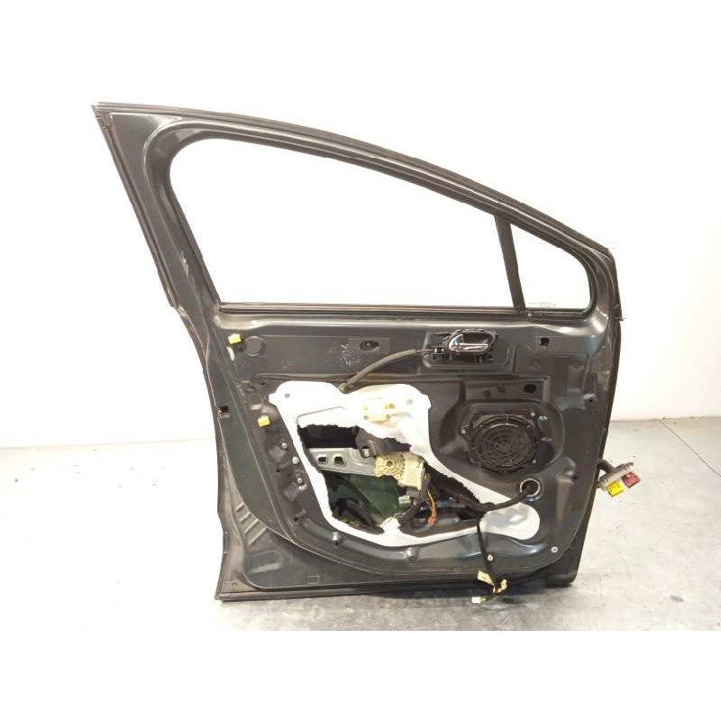 Recambio de puerta delantera izquierda para peugeot 5008 allure referencia OEM IAM 9002AR  