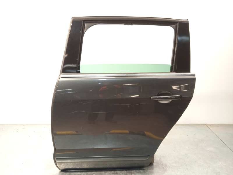Recambio de puerta trasera izquierda para peugeot 5008 allure referencia OEM IAM 9006S6  