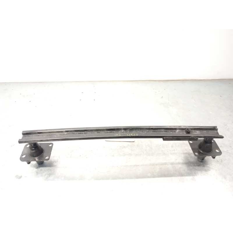 Recambio de refuerzo paragolpes delantero para peugeot 5008 allure referencia OEM IAM 7104LE  