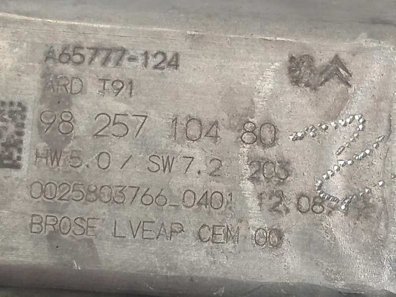 Recambio de elevalunas trasero derecho para peugeot 308 1.5 active referencia OEM IAM 9825710480  