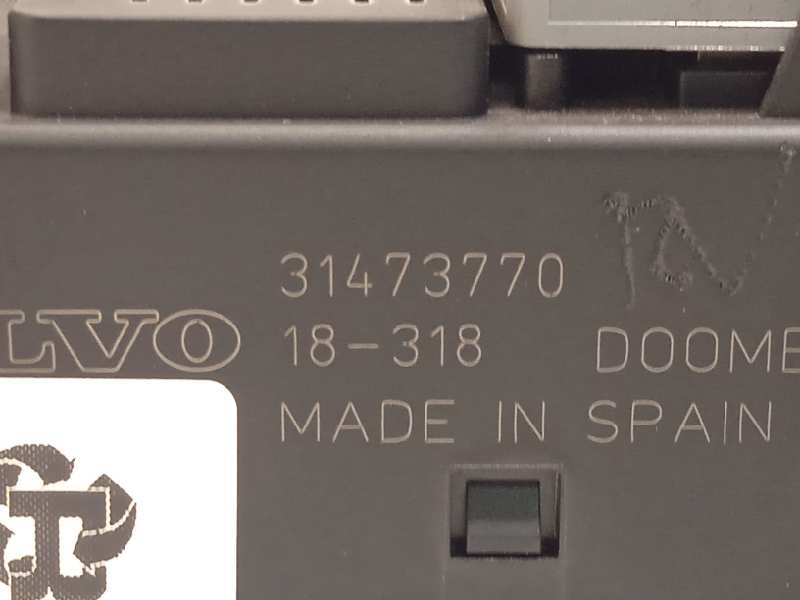 Recambio de caja reles / fusibles para volvo v90 cross country 2.0 diesel cat referencia OEM IAM 31473770  