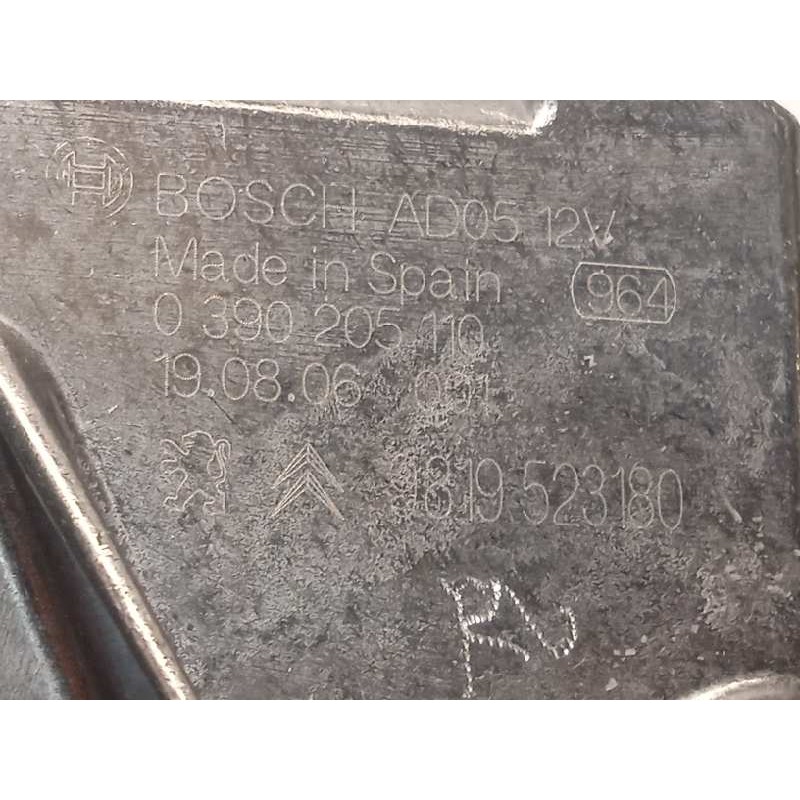 Recambio de motor limpia trasero para peugeot 308 1.5 active referencia OEM IAM 9819523180  0390205110