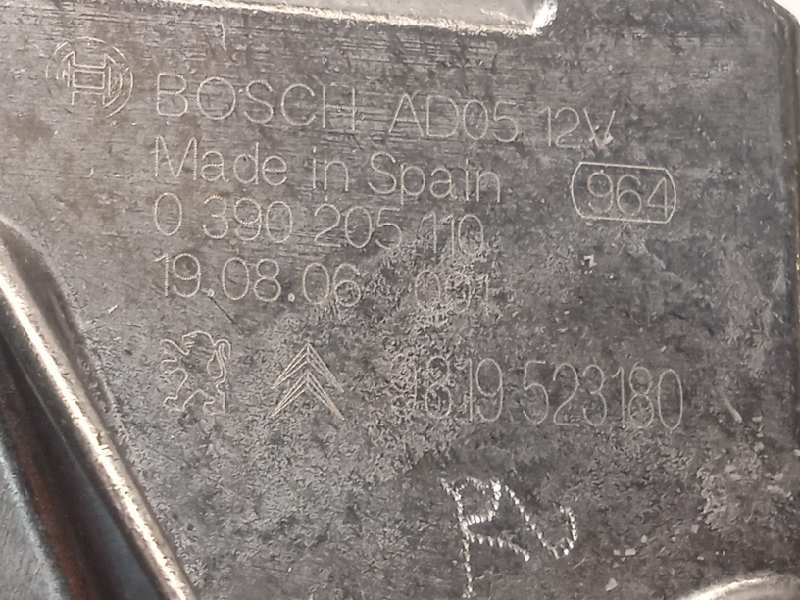 Recambio de motor limpia trasero para peugeot 308 1.5 active referencia OEM IAM 9819523180  0390205110