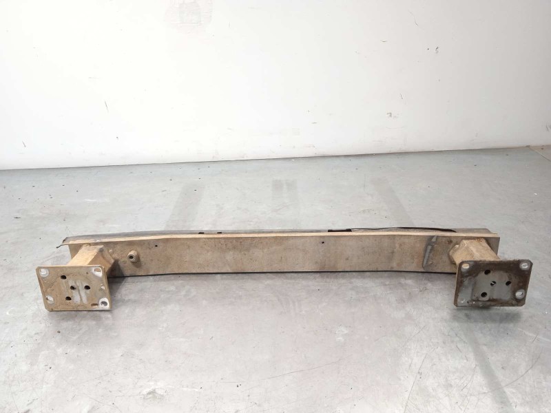 Recambio de refuerzo paragolpes delantero para renault kangoo 1.5 dci diesel referencia OEM IAM 7782375703  8200375703