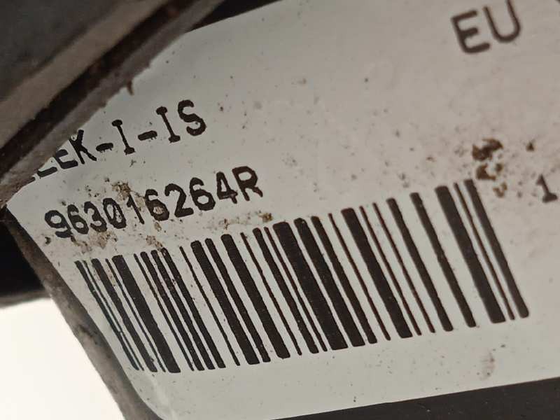 Recambio de retrovisor derecho para renault clio iv authentique referencia OEM IAM 963016264R  