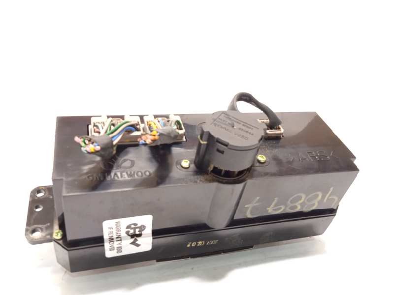 Recambio de mando climatizador para chevrolet epica 2.0 diesel cat referencia OEM IAM 96637897  