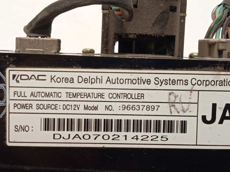 Recambio de mando climatizador para chevrolet epica 2.0 diesel cat referencia OEM IAM 96637897  