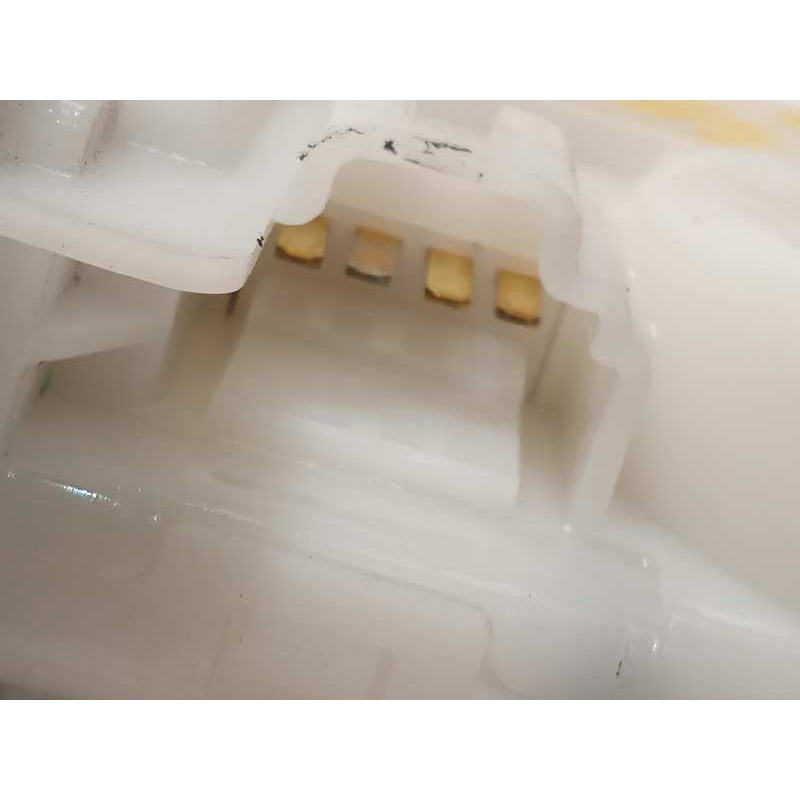 Recambio de cerradura maletero / porton para subaru xv 2.0 diesel cat referencia OEM IAM 63032FG101  