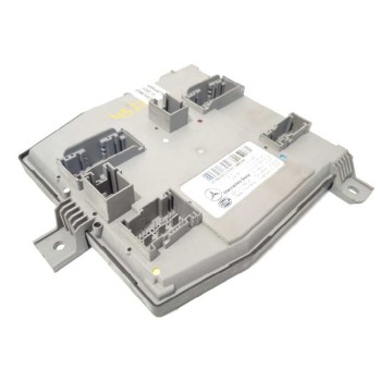 Recambio de caja reles / fusibles para mercedes-benz clase e familiar (bm 213) e 220 d (213.204) referencia OEM IAM A2139003711 