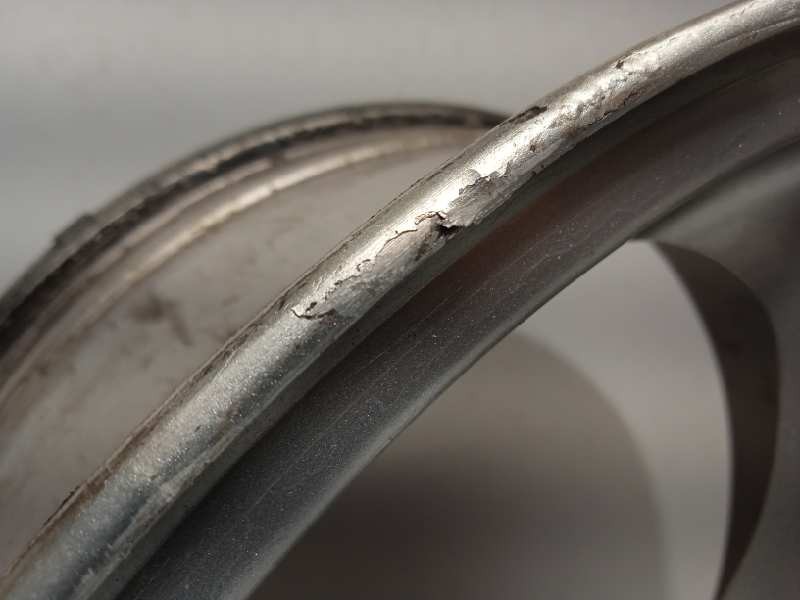 Recambio de llanta para land rover discovery 2.7 td v6 cat referencia OEM IAM RRC500261XXX  