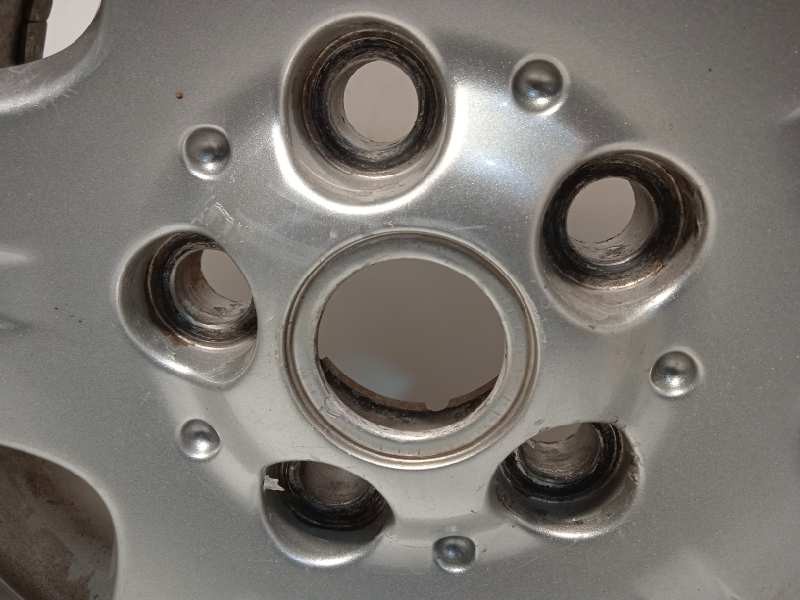 Recambio de llanta para land rover discovery 2.7 td v6 cat referencia OEM IAM RRC500261XXX  