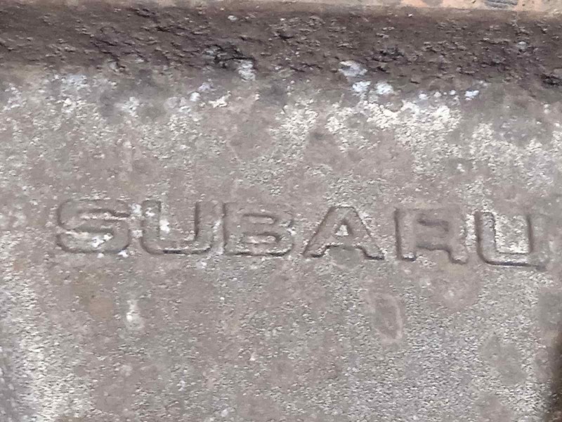 Recambio de llanta para subaru xv 2.0 diesel cat referencia OEM IAM 28111FJ031  