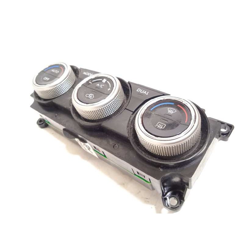 Recambio de mando climatizador para subaru xv 2.0 diesel cat referencia OEM IAM 72311FJ830  