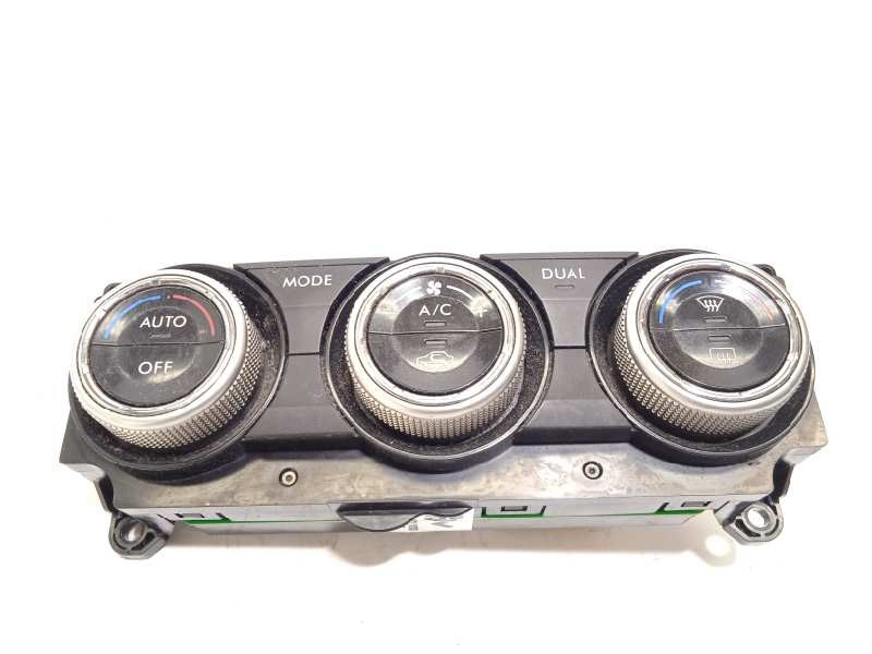 Recambio de mando climatizador para subaru xv 2.0 diesel cat referencia OEM IAM 72311FJ830  