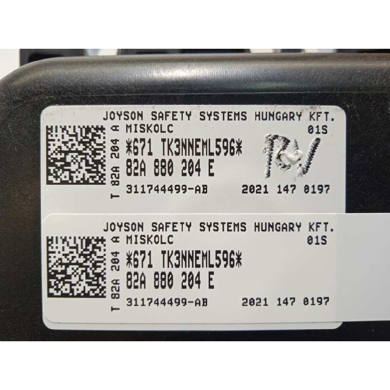 Recambio de airbag delantero derecho para audi a1 citycarver (gbh) 30 tfsi black line referencia OEM IAM 82A880204E  