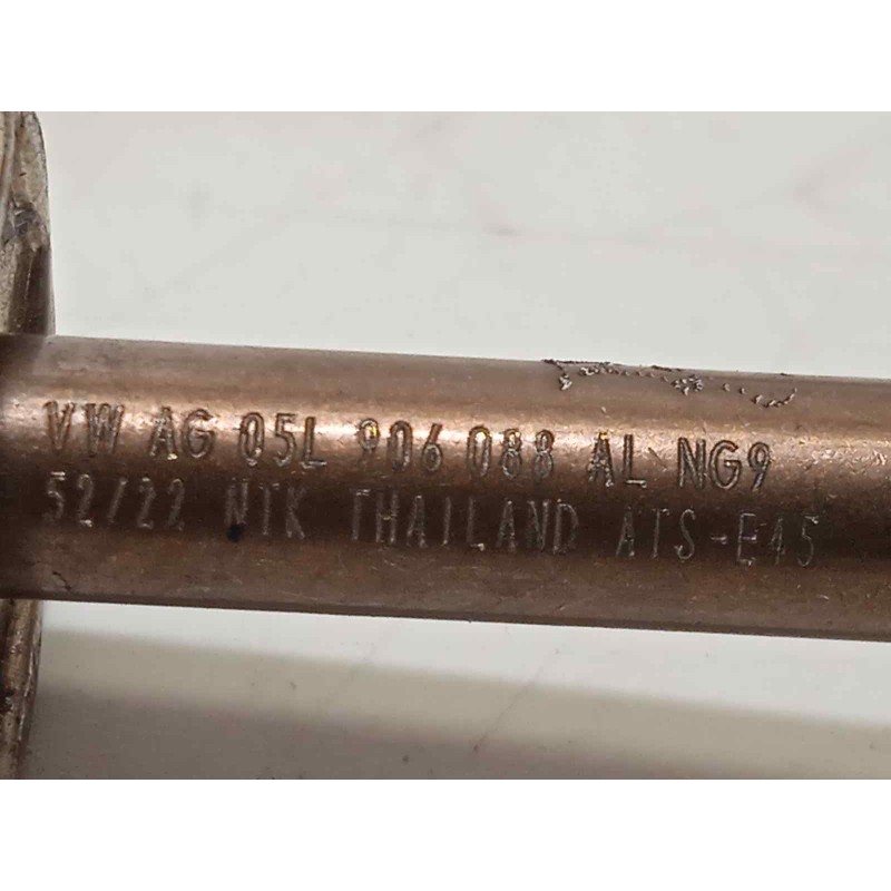 Recambio de sensor para volkswagen passat variant (cb5) 2.0 bluemotion referencia OEM IAM 05L906088AL  