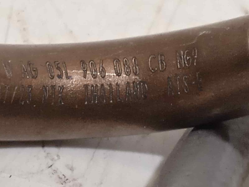 Recambio de sensor para volkswagen passat variant (cb5) 2.0 bluemotion referencia OEM IAM 05L906088CB  