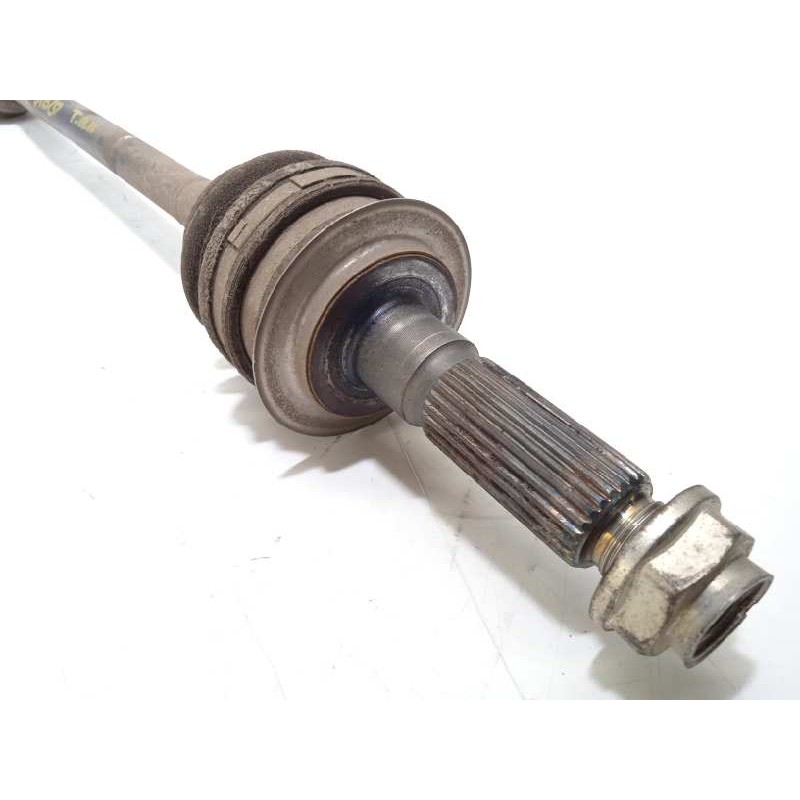 Recambio de transmision trasera derecha para subaru xv 2.0 diesel cat referencia OEM IAM 28421AJ021  