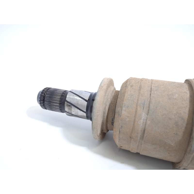 Recambio de transmision trasera derecha para subaru xv 2.0 diesel cat referencia OEM IAM 28421AJ021  