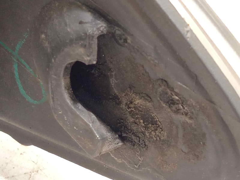 Recambio de piloto trasero izquierdo para mazda 6 monovolumen (gy) 2.0 active referencia OEM IAM G21B51160B  