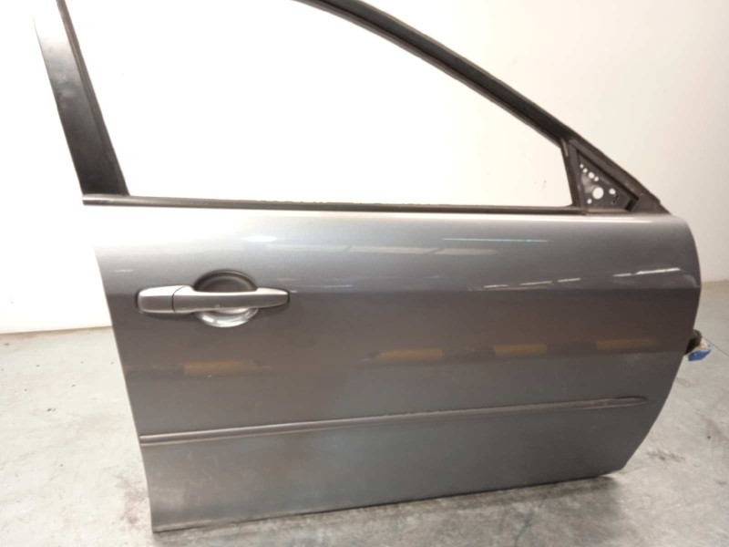 Recambio de puerta delantera derecha para mazda 6 monovolumen (gy) 2.0 active referencia OEM IAM GJYE5802XA  