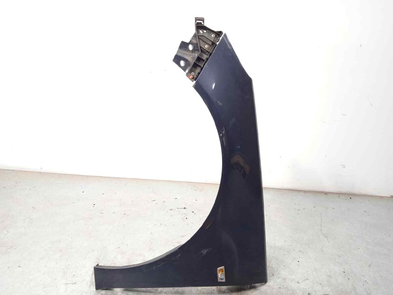 Recambio de aleta delantera izquierda para opel insignia berlina 2.0 16v cdti referencia OEM IAM 13277520  