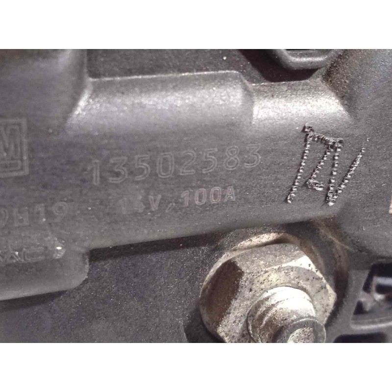 Recambio de alternador para opel insignia berlina 2.0 16v cdti referencia OEM IAM 13502583  