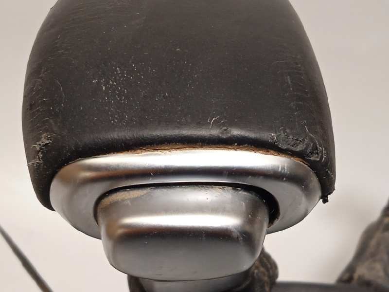 Recambio de palanca cambio para kia niro referencia OEM IAM 46701D4430  