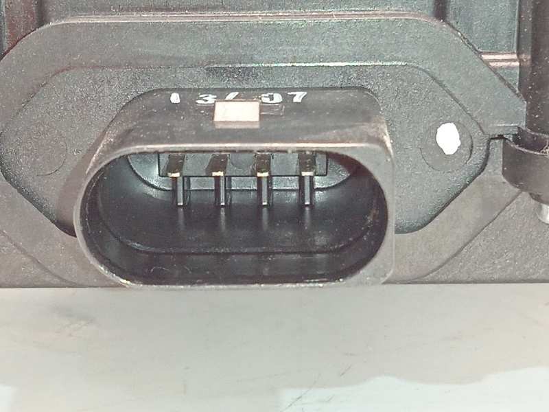 Recambio de cerradura maletero / porton para land rover range rover autobiography referencia OEM IAM CPLA404C10AA  LR034351