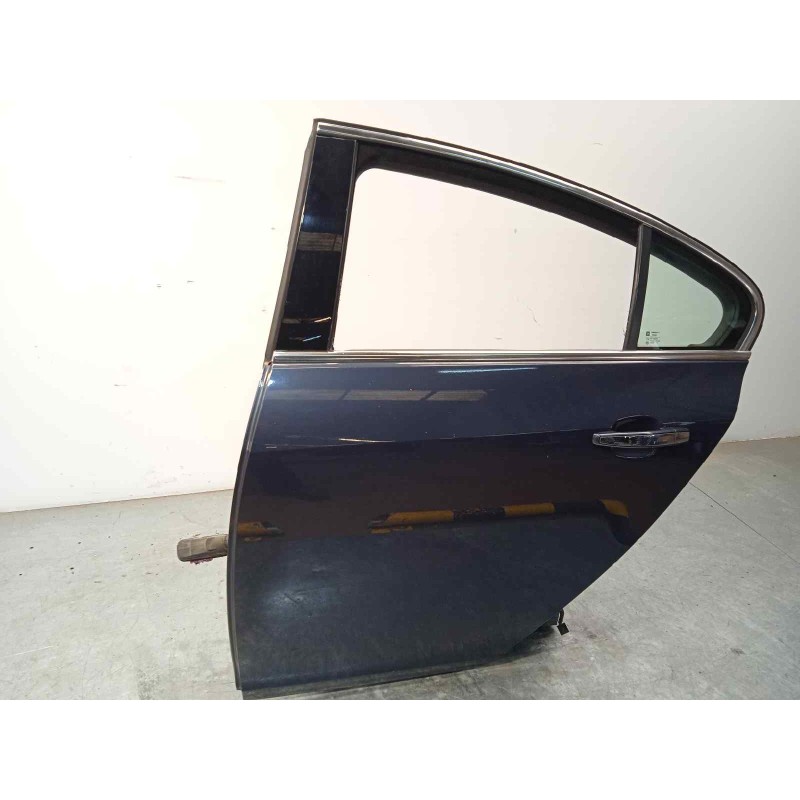 Recambio de puerta trasera izquierda para opel insignia berlina 2.0 16v cdti referencia OEM IAM 22796347  