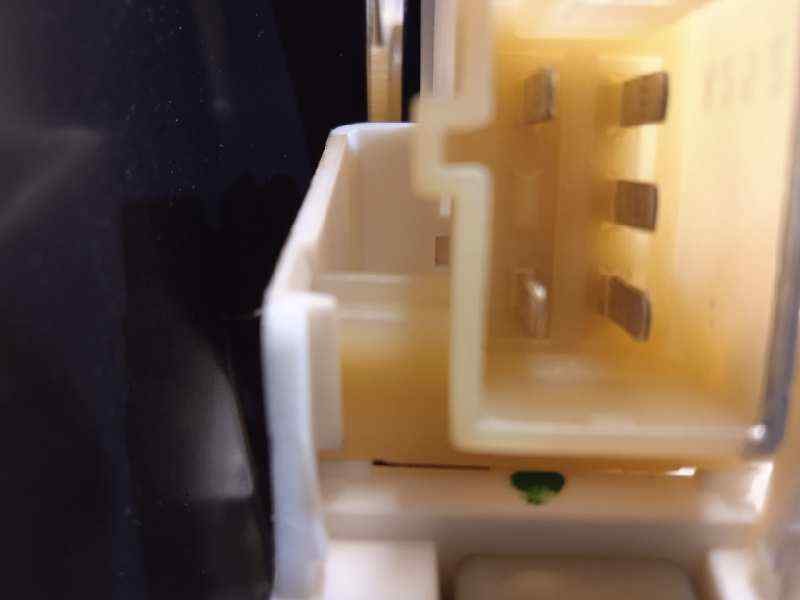 Recambio de elevalunas trasero derecho para mercedes-benz clase r (w251) 320 cdi l (251.122) referencia OEM IAM A2518200208  