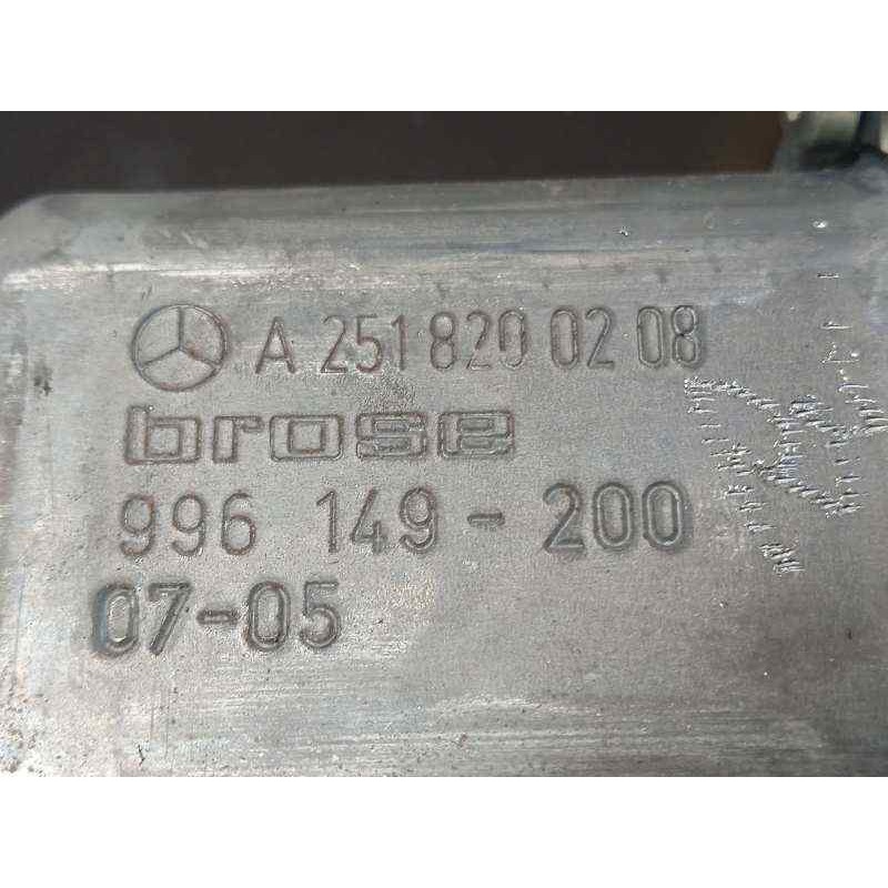 Recambio de elevalunas trasero derecho para mercedes-benz clase r (w251) 320 cdi l (251.122) referencia OEM IAM A2518200208  
