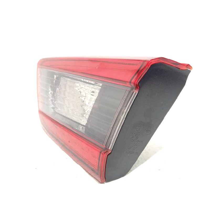 Recambio de piloto trasero derecho interior para subaru xv (g5) 1.6 cat referencia OEM IAM 84251FL100  