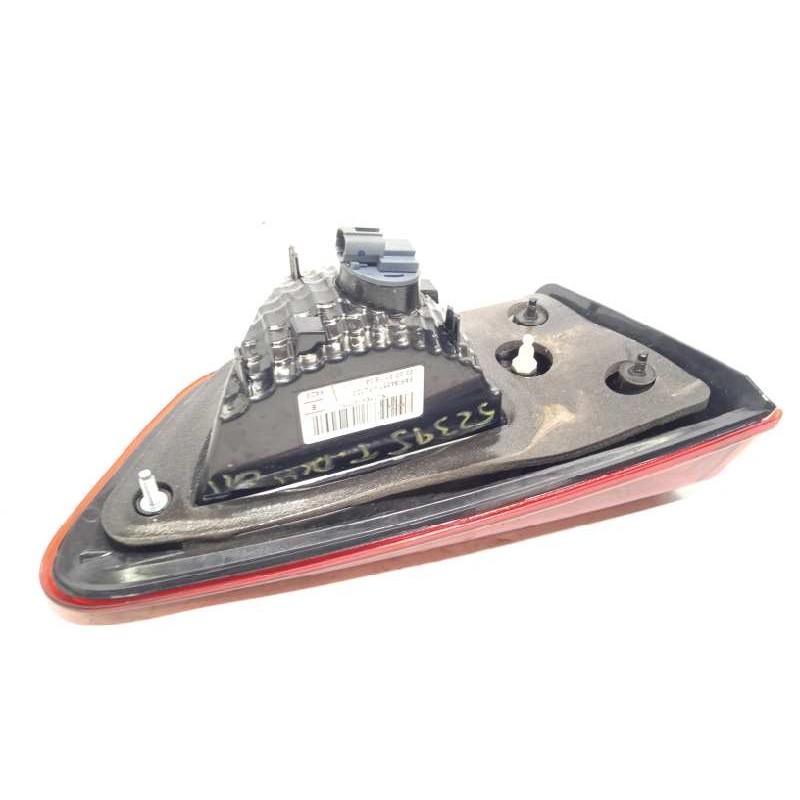 Recambio de piloto trasero derecho interior para subaru xv (g5) 1.6 cat referencia OEM IAM 84251FL100  