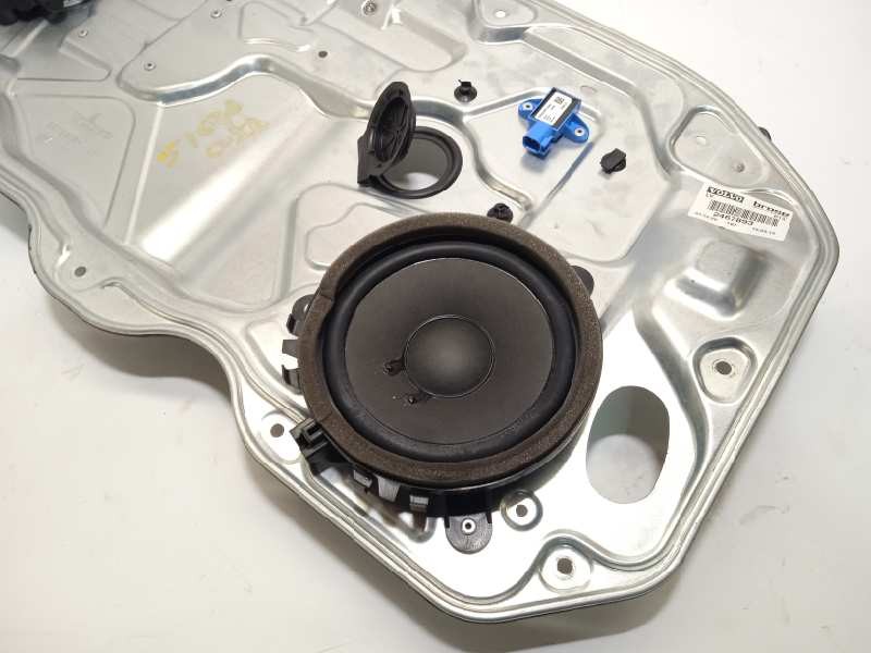 Recambio de elevalunas delantero izquierdo para volvo c30 d2 kinetic referencia OEM IAM 30784509  