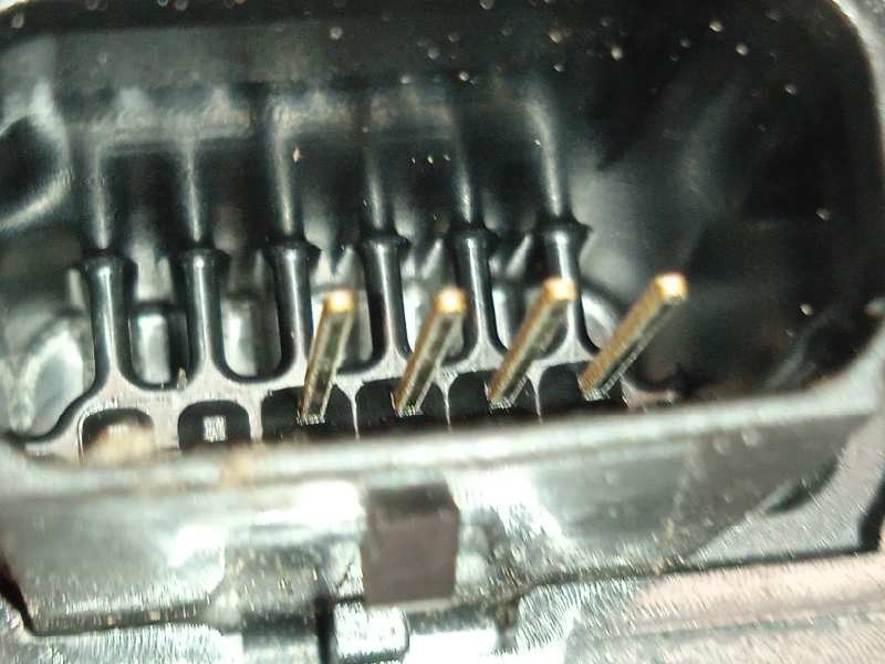 Recambio de cerradura puerta trasera izquierda para ford fiesta (ce1) trend referencia OEM IAM H1BAA26413CE  2338041