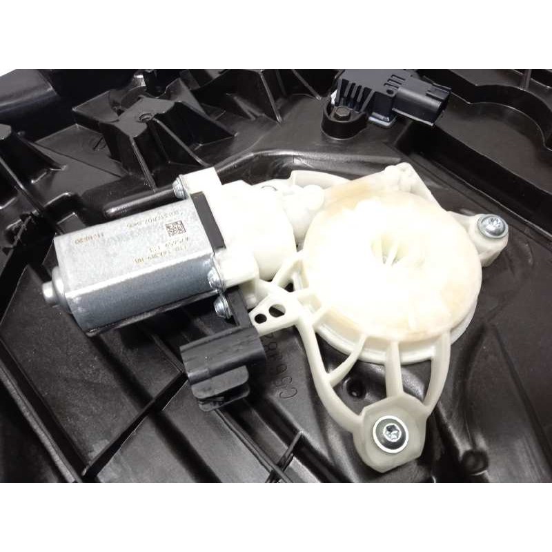 Recambio de elevalunas delantero derecho para ford fiesta (ce1) trend referencia OEM IAM L1BBA23200CC  L1TB14A389BB