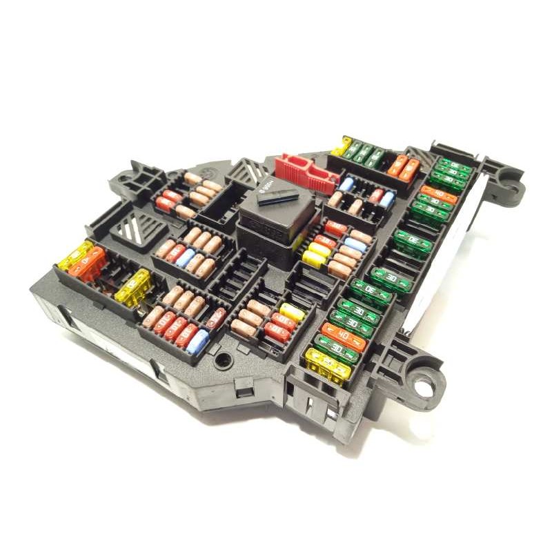 Recambio de caja reles / fusibles para bmw serie 5 lim. (f10) 530d xdrive referencia OEM IAM 9264923  61149264923