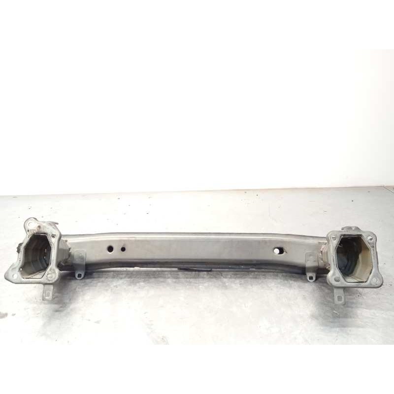 Recambio de refuerzo paragolpes delantero para volvo c30 d2 kinetic referencia OEM IAM 31353949  