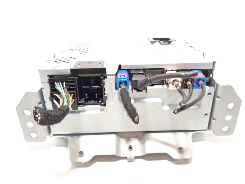 Recambio de sistema navegacion gps para ford fiesta (ce1) trend referencia OEM IAM L1BT18D804HF  2644451