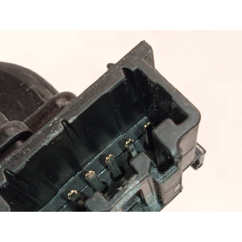 Recambio de cerradura maletero / porton para ford fiesta (ce1) trend referencia OEM IAM H1BAN442A66AA  2475591