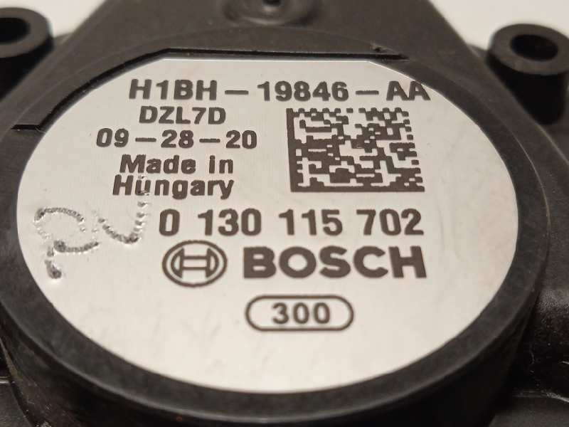 Recambio de motor calefaccion para ford fiesta (ce1) trend referencia OEM IAM H1BH19846AA 2067889 0130115702