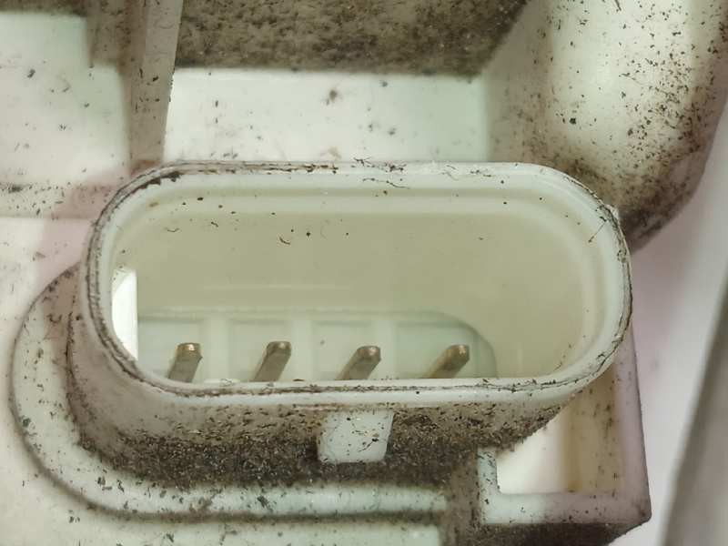 Recambio de cerradura puerta delantera izquierda para lancia voyager (404) gold referencia OEM IAM P04589693AD  K04589693AD